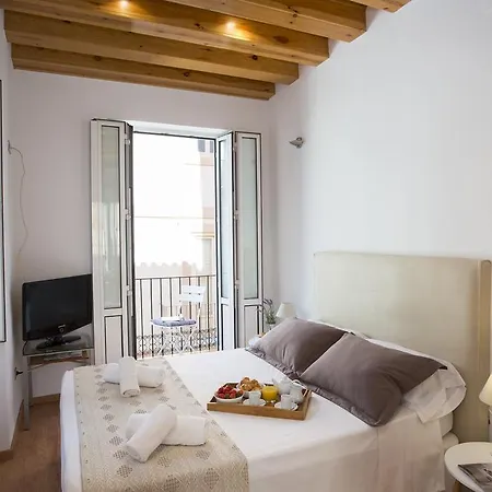 Trench Apartment Valencia