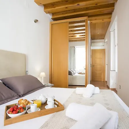 Apartment Trench *